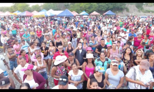 Fiesta en el rio8